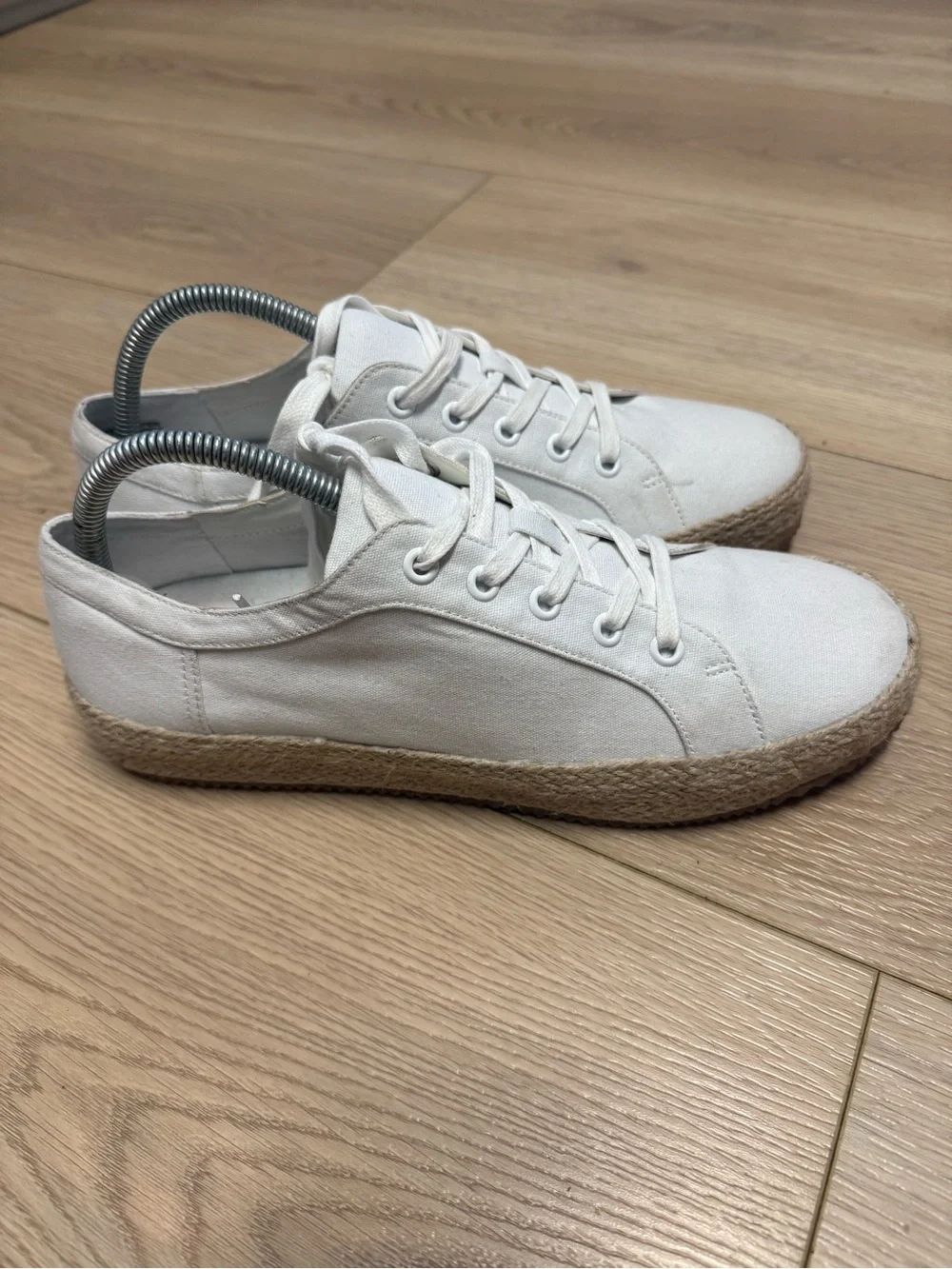 LOFT Casual White Flatform Espadrille Lace-Up Sneakers Women’s Size 9